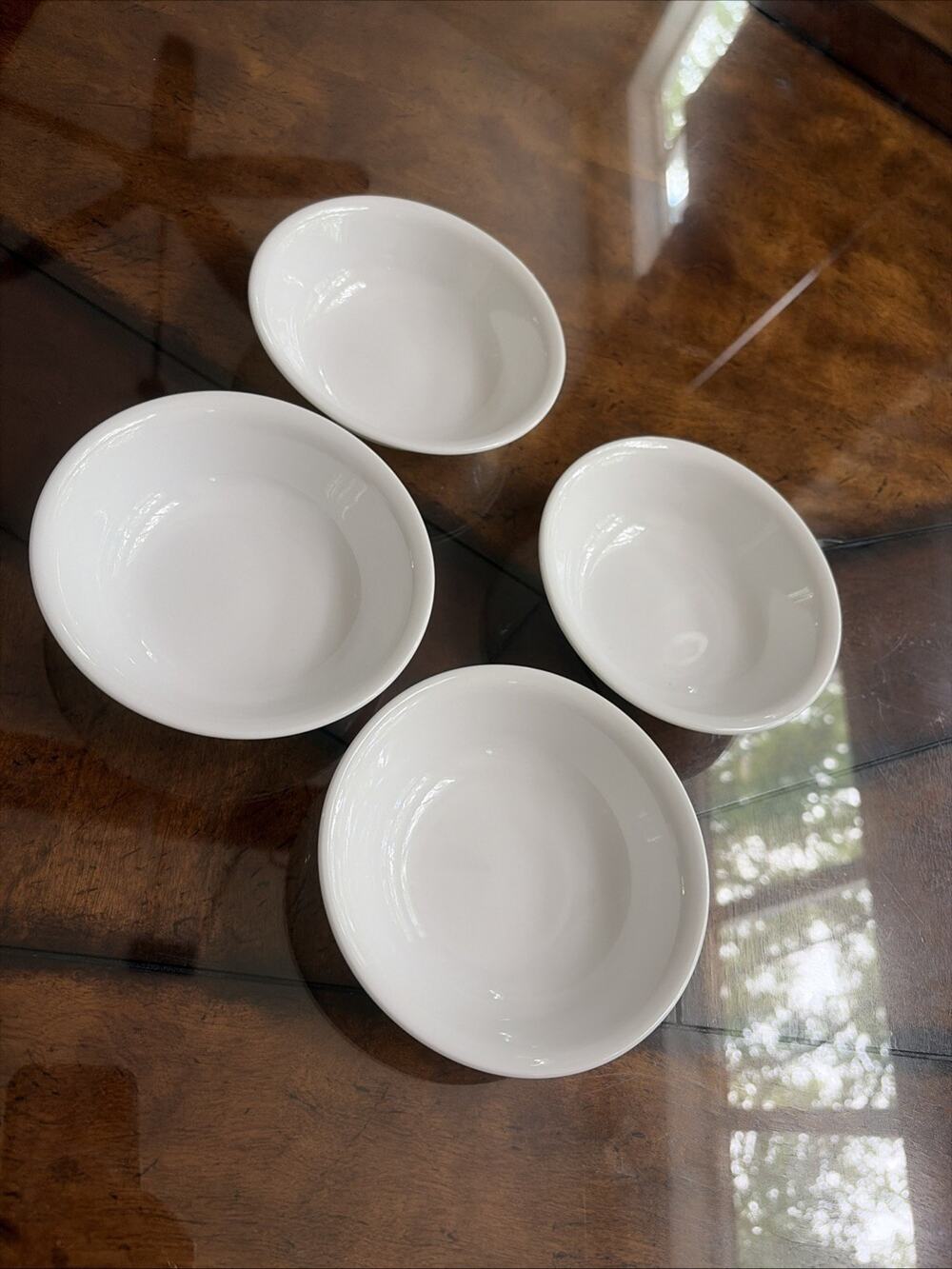 CORELLE BY CORNING " WHITE " 5 1/2” FRUIT / DESSERT BOWL'S SET OF 4